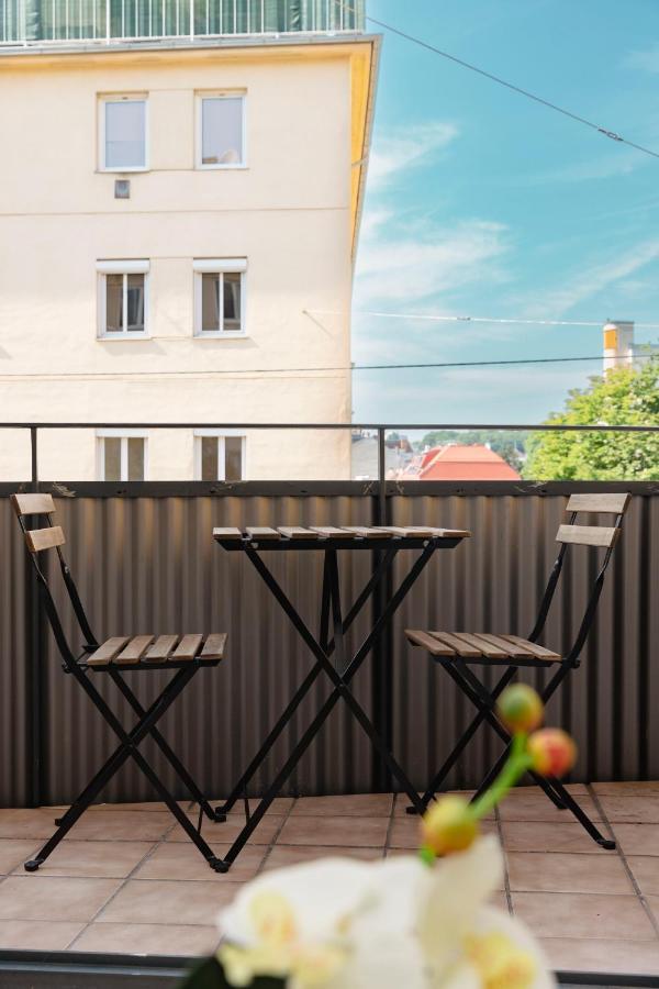 Beautiful 2-Bedroom Apartment Near Schoenbrunn Βιέννη Εξωτερικό φωτογραφία