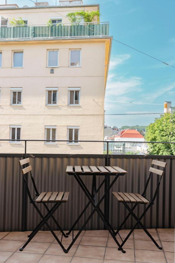Beautiful 2-Bedroom Apartment Near Schoenbrunn Βιέννη Εξωτερικό φωτογραφία