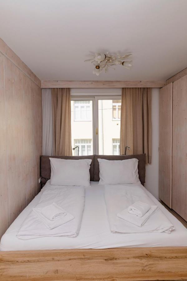 Beautiful 2-Bedroom Apartment Near Schoenbrunn Βιέννη Εξωτερικό φωτογραφία
