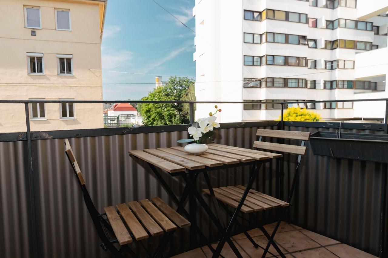 Beautiful 2-Bedroom Apartment Near Schoenbrunn Βιέννη Εξωτερικό φωτογραφία